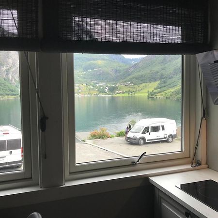 Solhaug Fjordcamping Гейрангер Номер фото