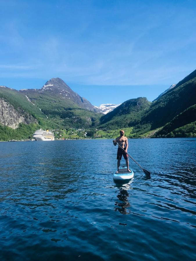 Solhaug Fjordcamping Гейрангер Экстерьер фото